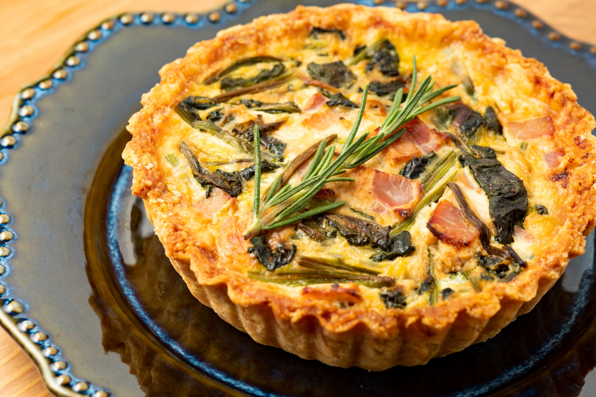 季節野菜のキッシュ